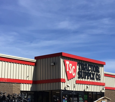 Tractor Supply Co - Galesburg, IL