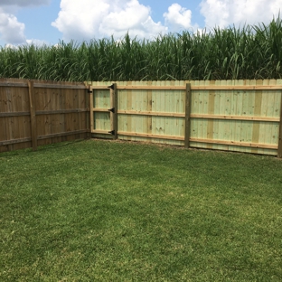 PREMIUM FENCING & LAWN SERVICES - Crowley, LA