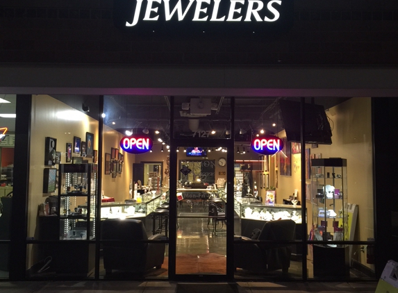 Diamond Shoppe Jewelers - Saint Peters, MO