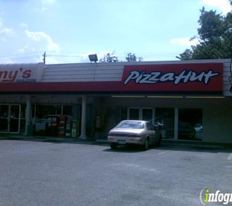 Pizza Hut - Houston, TX