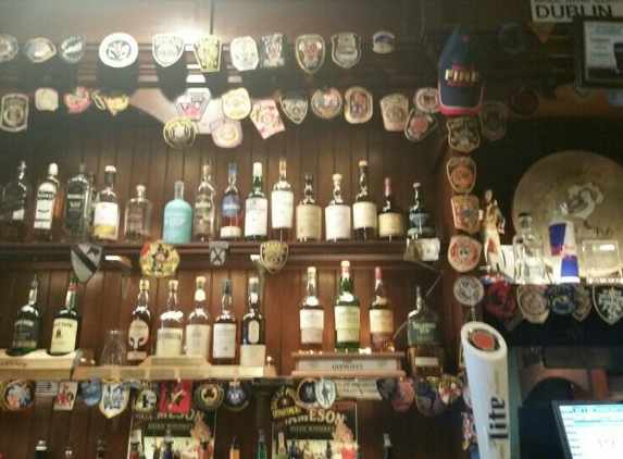 Castlebay Irish Pub - Annapolis, MD