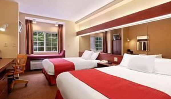 Microtel Inn & Suites by Wyndham Raleigh - Raleigh, NC