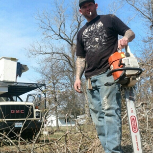 R W Tree Service - Marshall, MO