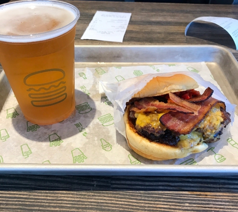 Shake Shack - Boston, MA