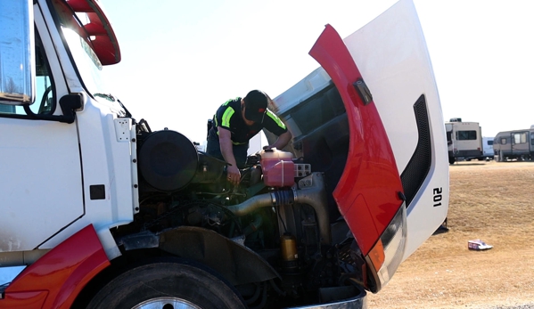 Seth Wadley Truck Center - Pauls Valley, OK