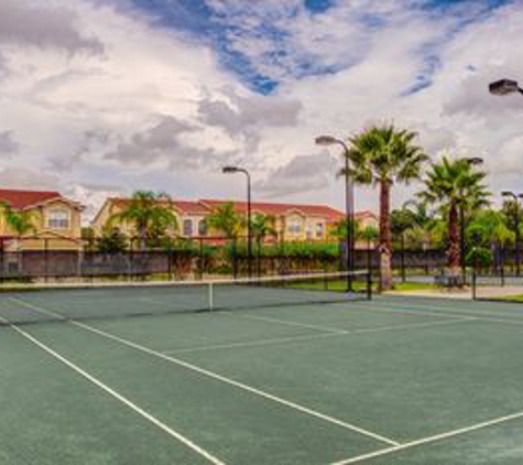 Emerald Greens Condo Resort - Tampa, FL