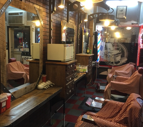 The Barber parlor - Westfield, MA