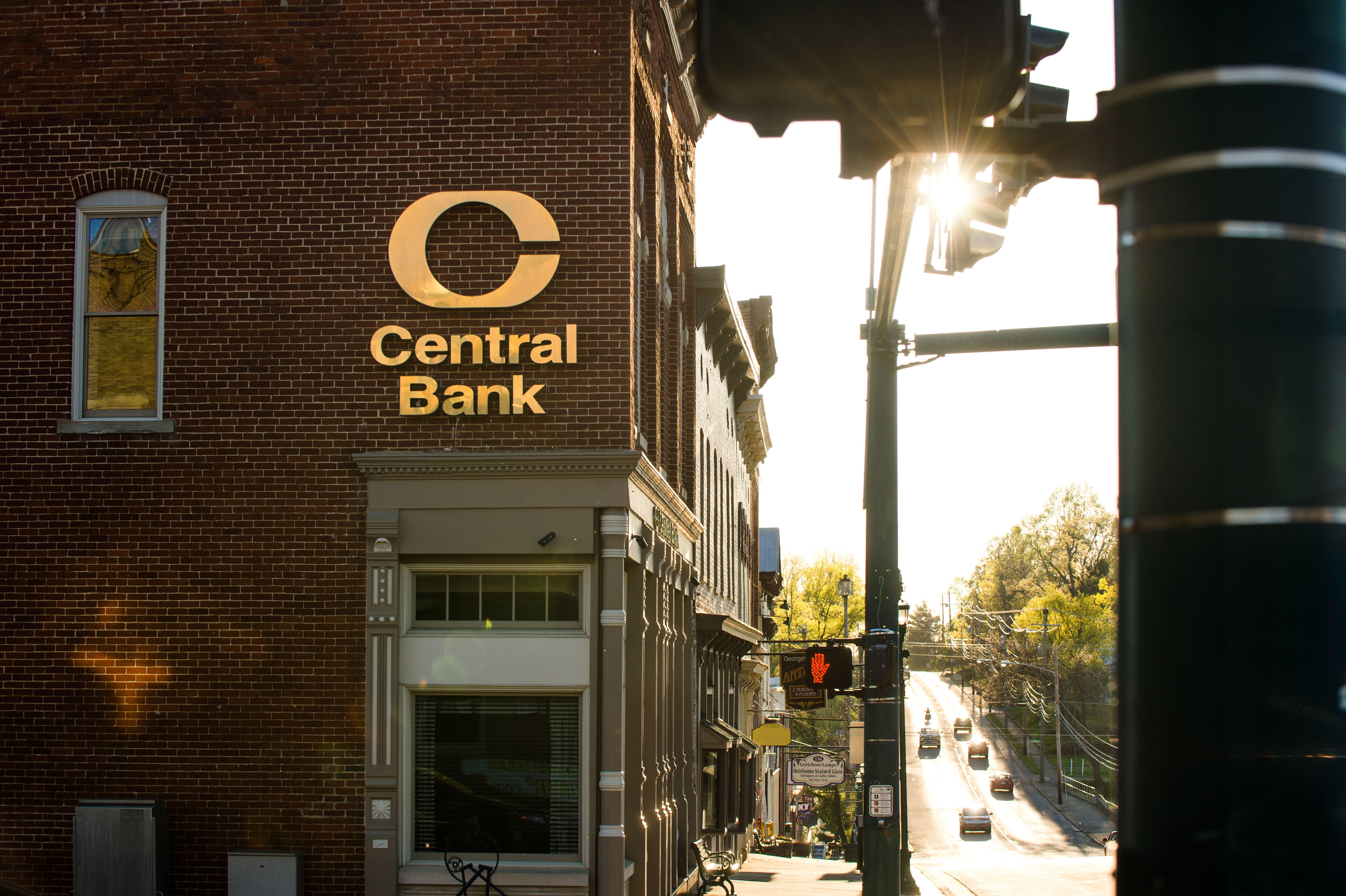 Central Bank & Trust Co. 100 W Main St, Georgetown, KY 40324 - YP.com