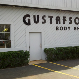 Gustafson Body Shop of Mundelein - Mundelein, IL