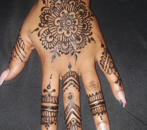 Sadia Henna Art - Louisville, KY