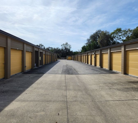 Extra Space Storage - Tampa, FL