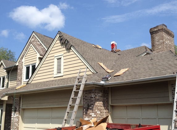 Bowerman roof repair - Oak ridge, TN