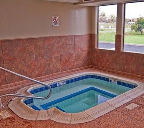 Best Western Liverpool-Syracuse Inn & Suites - Liverpool, NY