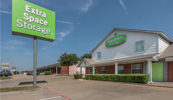 Extra Space Storage - Garland, TX