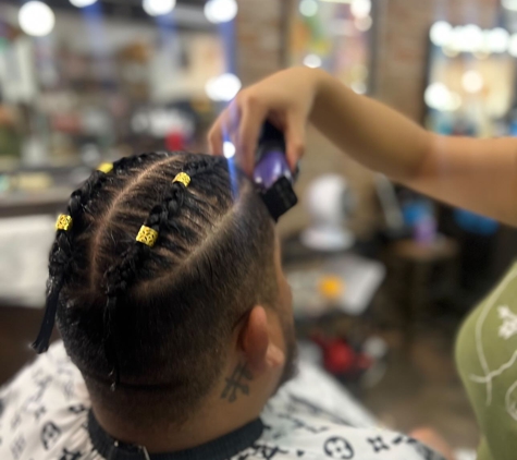 Los Barbers - Azusa, CA