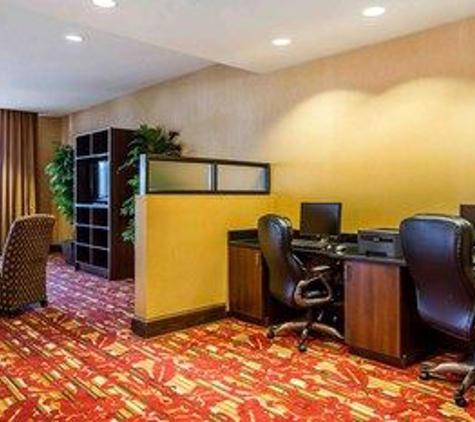 Comfort Suites Byron Warner Robins - Byron, GA