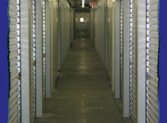 Ideal Self Storage - Howell, MI