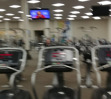 LA Fitness - Portland, OR