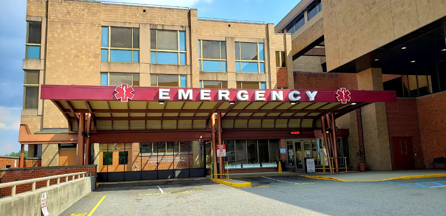 Emergency Room Department at St. Mary's General Hospital 350