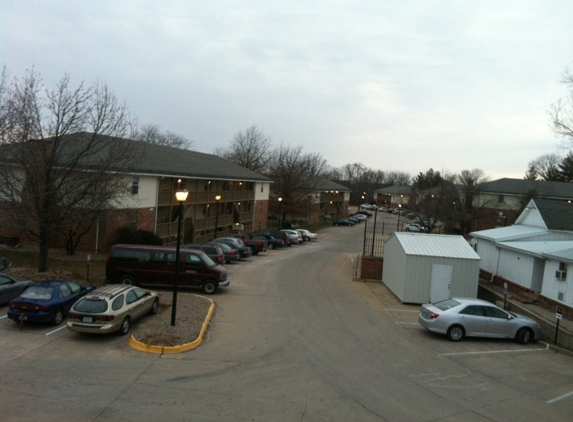 Tara Apartments - Columbia, MO