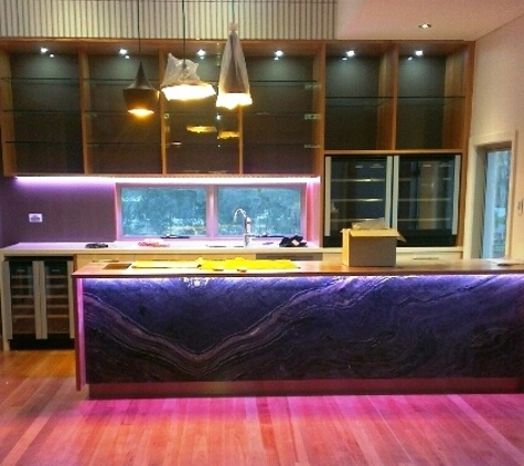 Fine Design Furniture Australia Pty Ltd - Seventeen Mile Rocks, QLD