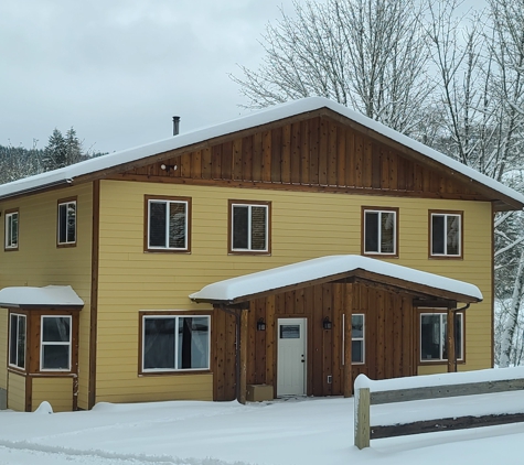 Black River Builders - Rochester, WA. Hardie siding, cedar trim and board and bat siding