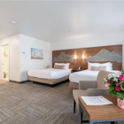 Marshall Suites Bainbridge Island, SureStay Collection by BW