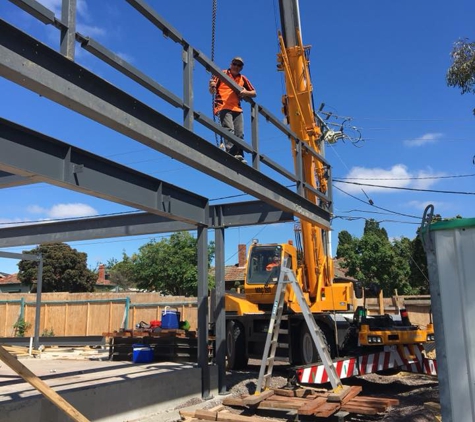 Attain Cranes Pty Ltd - Harkness, VIC