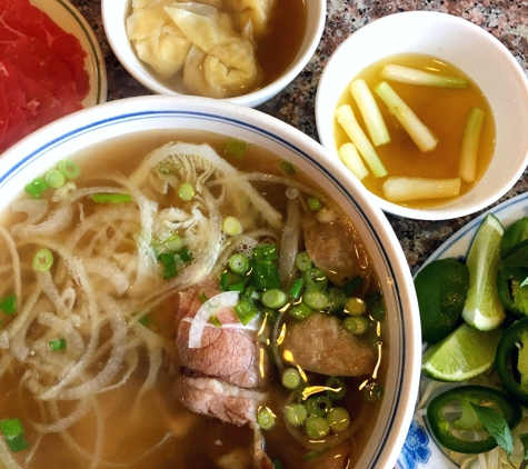 Pho Xe Lua - Sacramento, CA