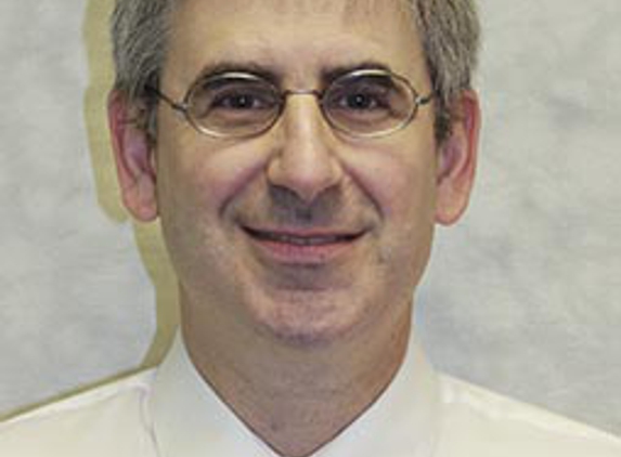 Lawrence A Rudnick, MD - Des Plaines, IL