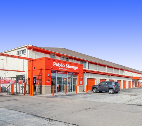 Public Storage - Schiller Park, IL