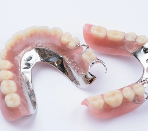 Geelong Denture Care Centre - Geelong, VIC
