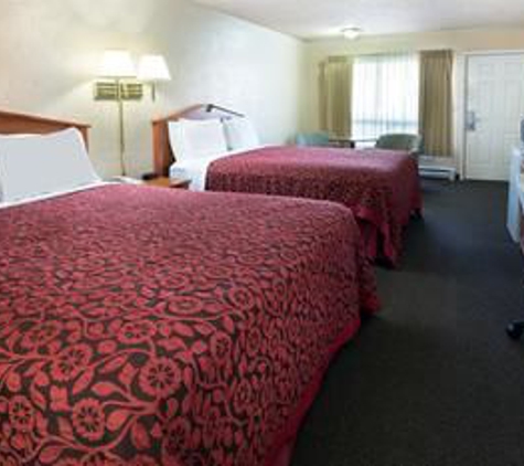 Days Inn by Wyndham Bend - Bend, OR