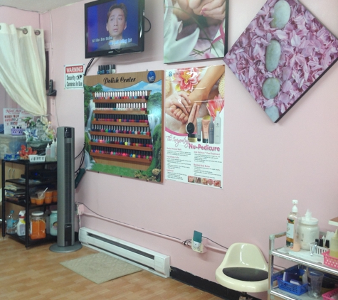 Danny Nails - Canandaigua, NY