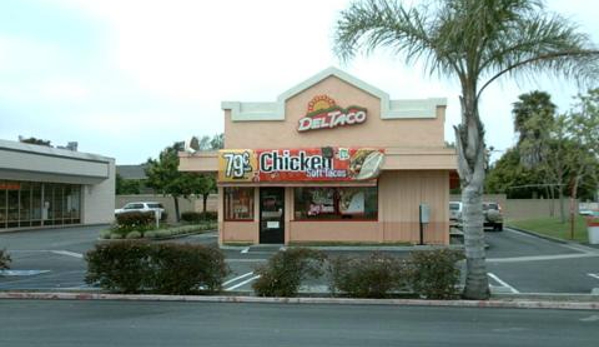 Del Taco - Huntington Beach, CA