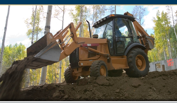CQM Engineering - Glass House Mountains, QLD. Earthmoving Equipment