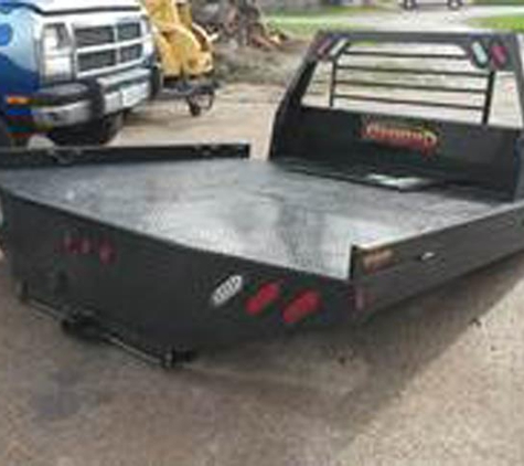 Sweetland Trailer Sales - Muscatine, IA