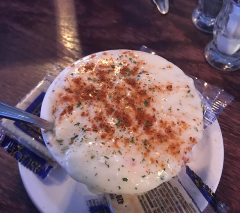 Traders Seafood Steak and Ale - Chesapeake Beach, MD