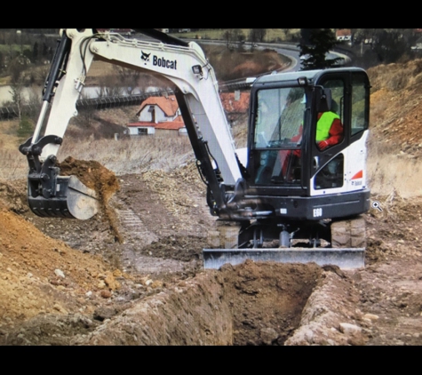 Bailey excavation and dump truck hauling - Saint Joseph, MO