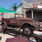 Route 66 Motorheads Bar, Grill & Museum