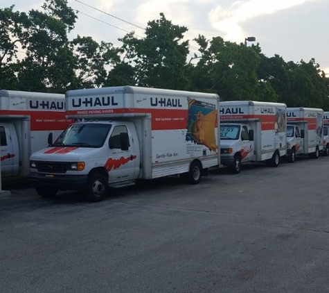 U-Haul Neighborhood Dealer - Pembroke Pines, FL