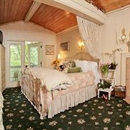 Lamb's Rest Inn - Bed & Breakfast & Inns