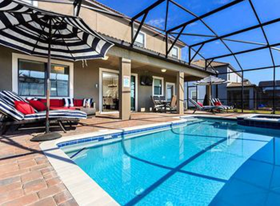 Loyalty Vacation Homes - Davenport, FL