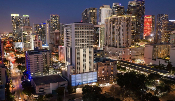 Atwell Suites Miami Brickell - Miami, FL