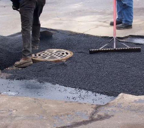 M Wells Asphalt - Paving Contractor - Copley, OH