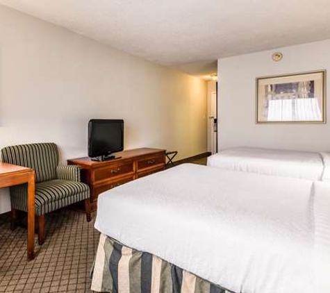 Quality Inn Near Finger Lakes and Seneca Falls - Waterloo, NY