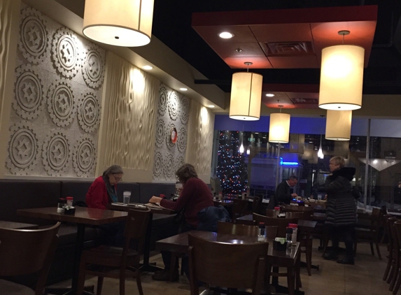 Macs Restaurant - Rochester, MN