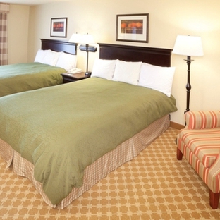 Country Inns & Suites - Chanhassen, MN