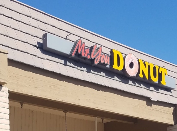 Mr You Donut Shop - Hemet, CA