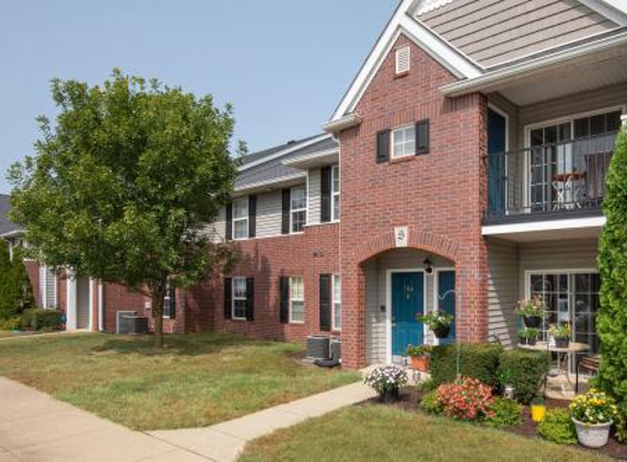 Stonegate Apartments - Columbus, IN